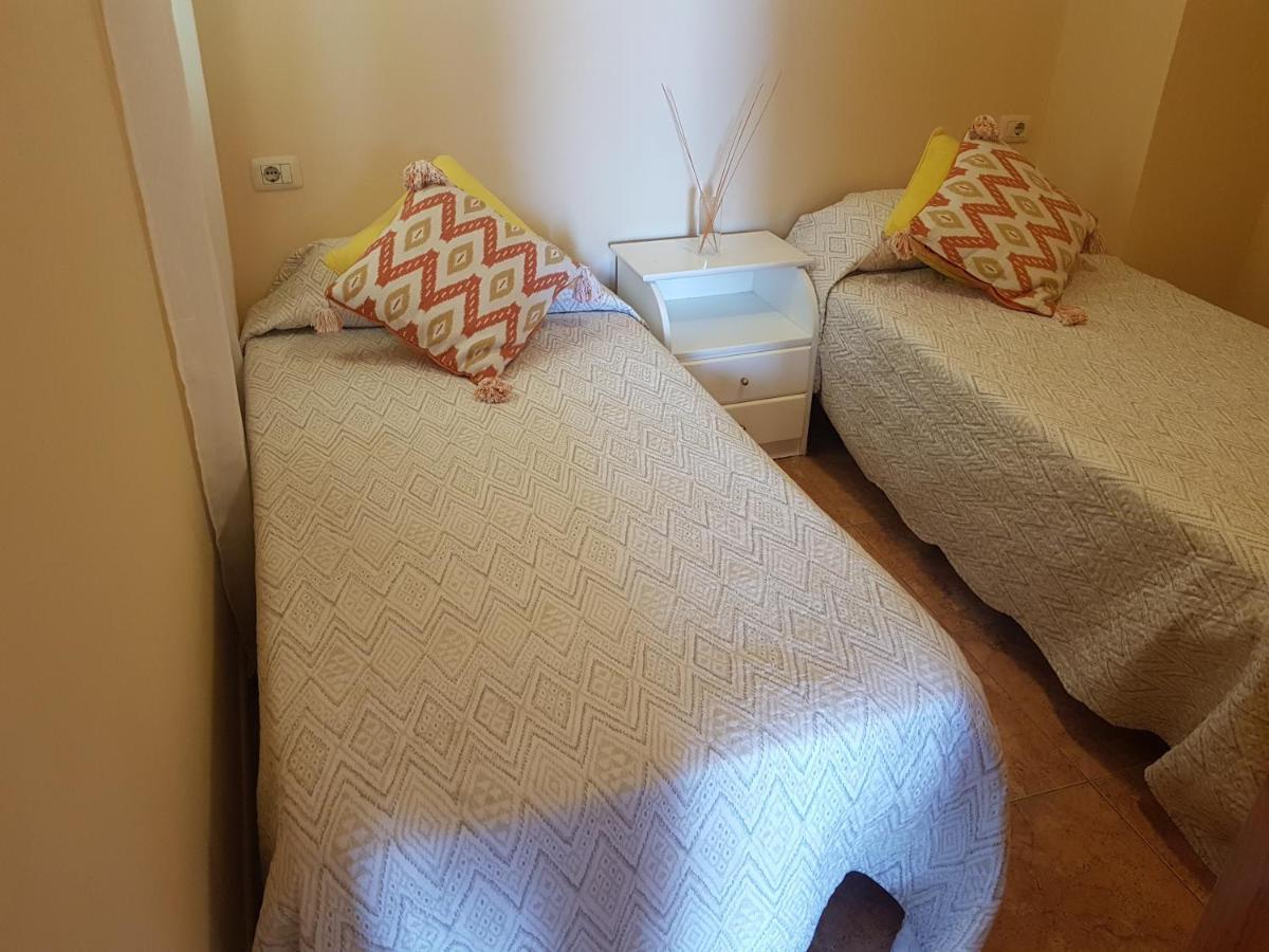 Apartamentos Las Salinas 2 Caleta de Interián Eksteriør billede